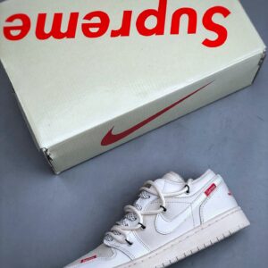 AJ1 Supreme low