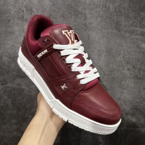 LV trainer maroon